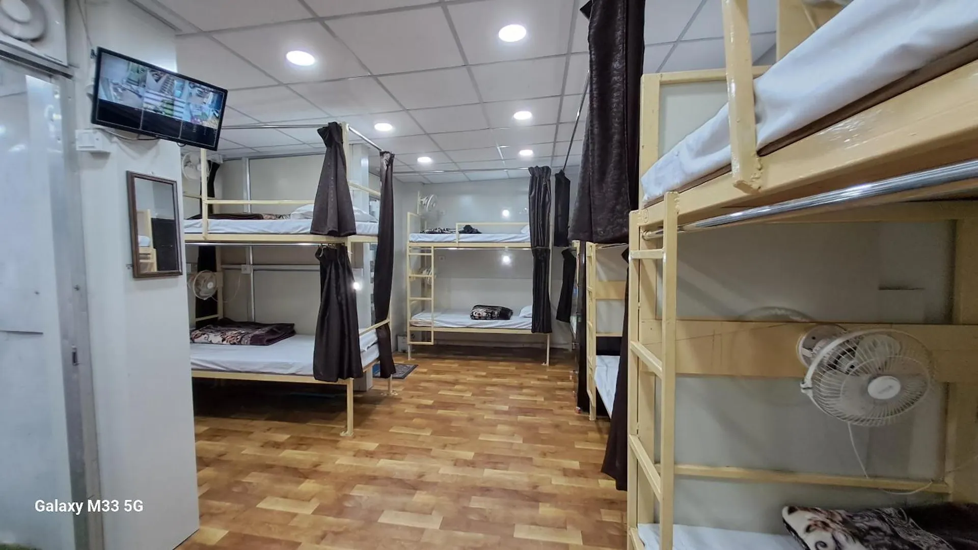 Maa Sheetala Dormitory Varanasi 0*,